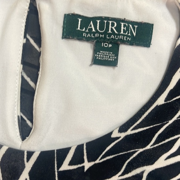 Ralph Lauren dress size 10P. - Picture 7 of 8